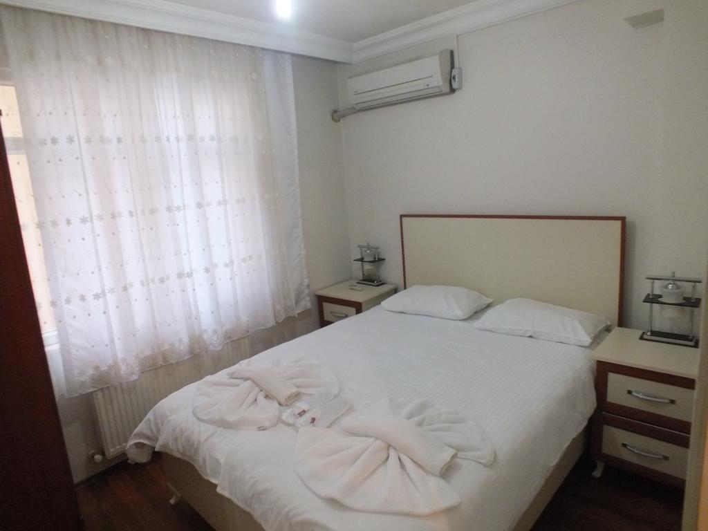 Taksim Park Hotel Istanbul Room photo