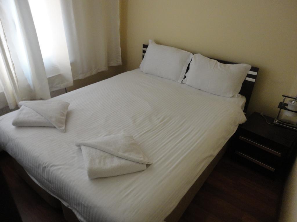 Taksim Park Hotel Istanbul Room photo